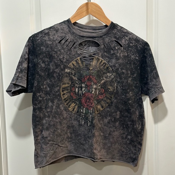 AFFLICTION American Metal Six Shooter Roses Black Lava Wash T-shirt Small - Picture 1 of 10
